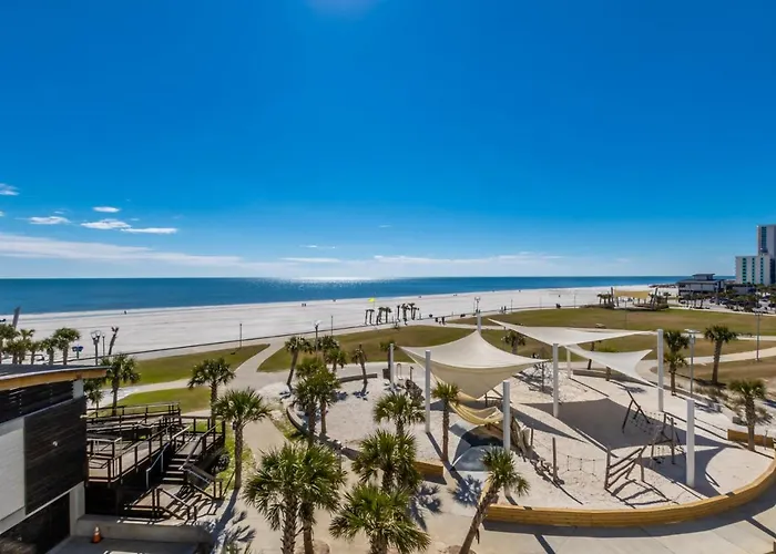 Holiday home Luxury 4 Bedroom Beachfront With Rooftop Pool Next To The Hangout! Gp 303 *