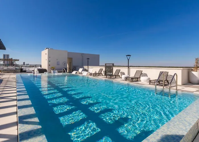 Luxury 4 Bedroom Beachfront With Rooftop Pool Next To The Hangout! Gp 303 Holiday home Gulf Shores