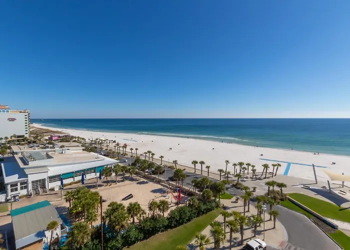 Luxury 4 Bedroom Beachfront With Rooftop Pool Next To The Hangout! Gp 303 Holiday home *