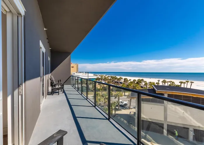 Holiday home Luxury 4 Bedroom Beachfront With Rooftop Pool Next To The Hangout! Gp 303 *
