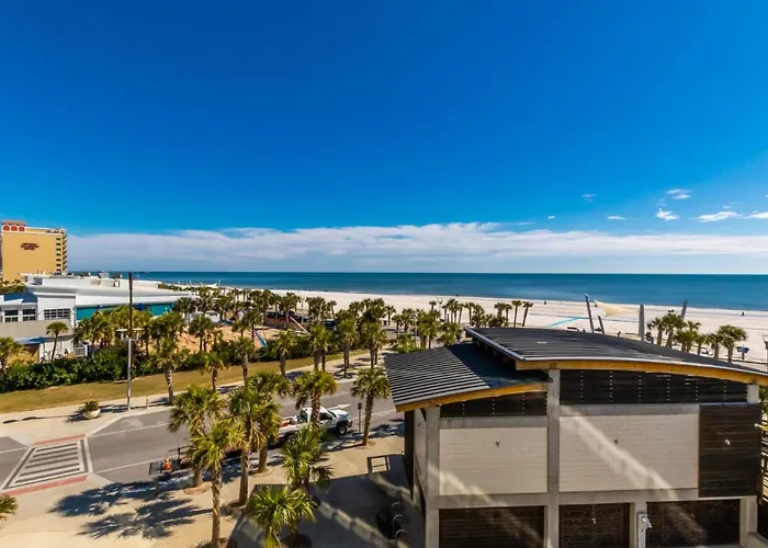 Luxury 4 Bedroom Beachfront With Rooftop Pool Next To The Hangout! Gp 303 * Gulf Shores